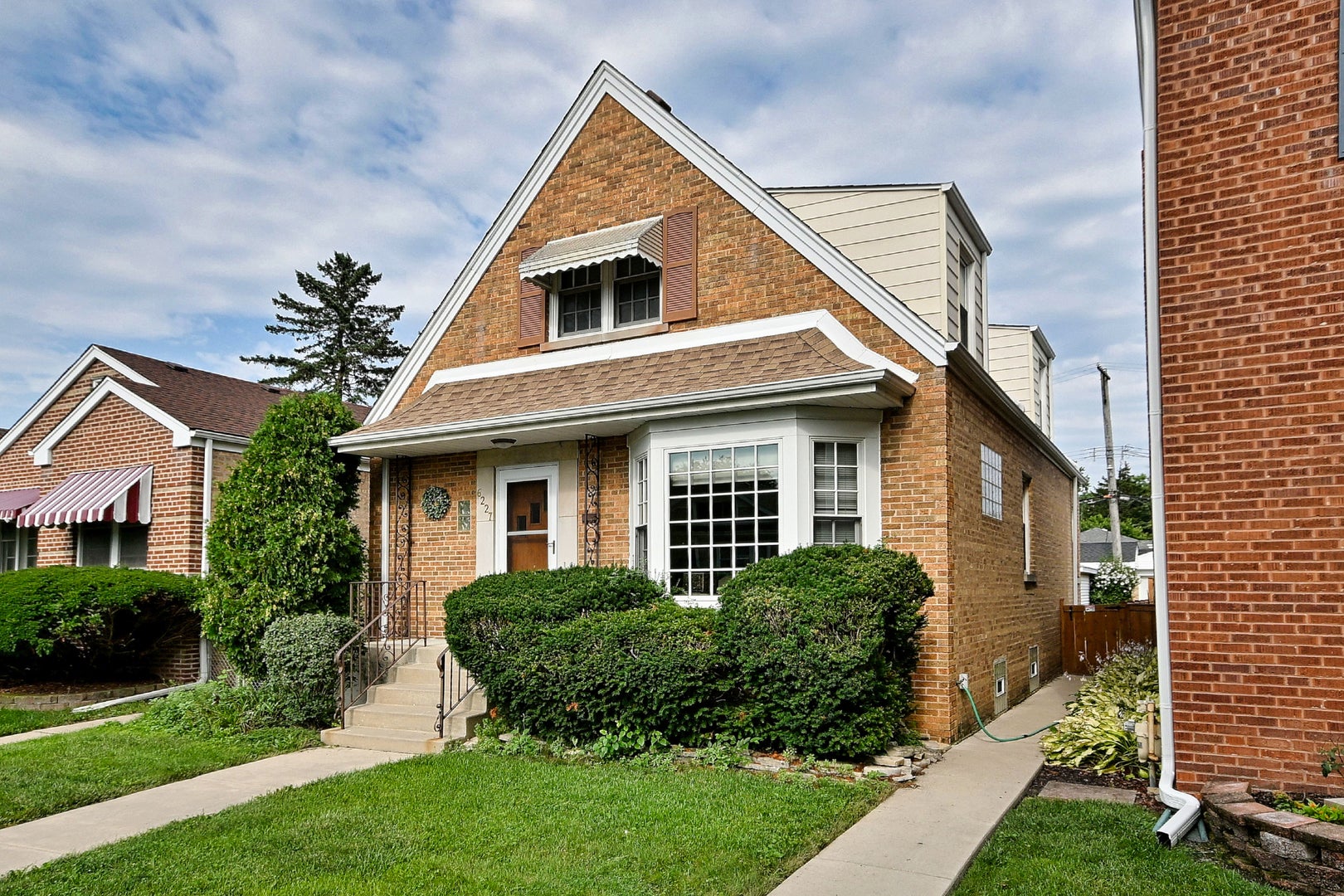 6227 N Naper Avenue — photo