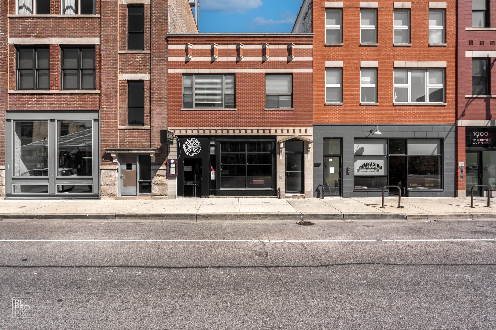 1904 W North Avenue 2 — photo