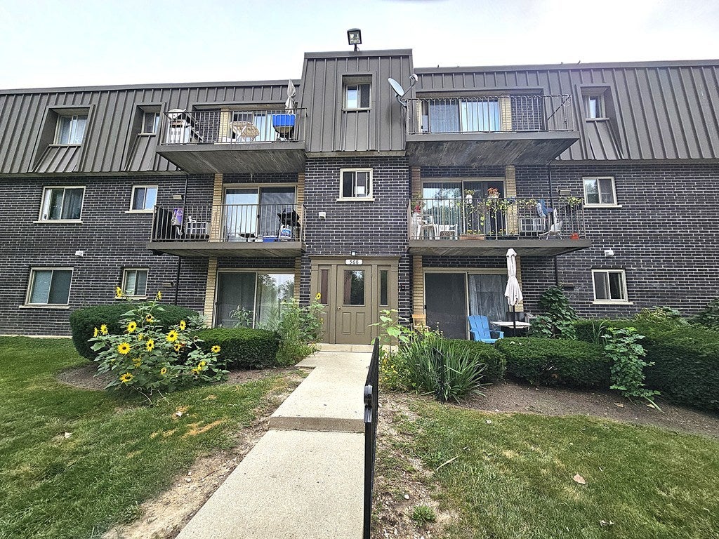 568 Fairway View Drive 2J — photo