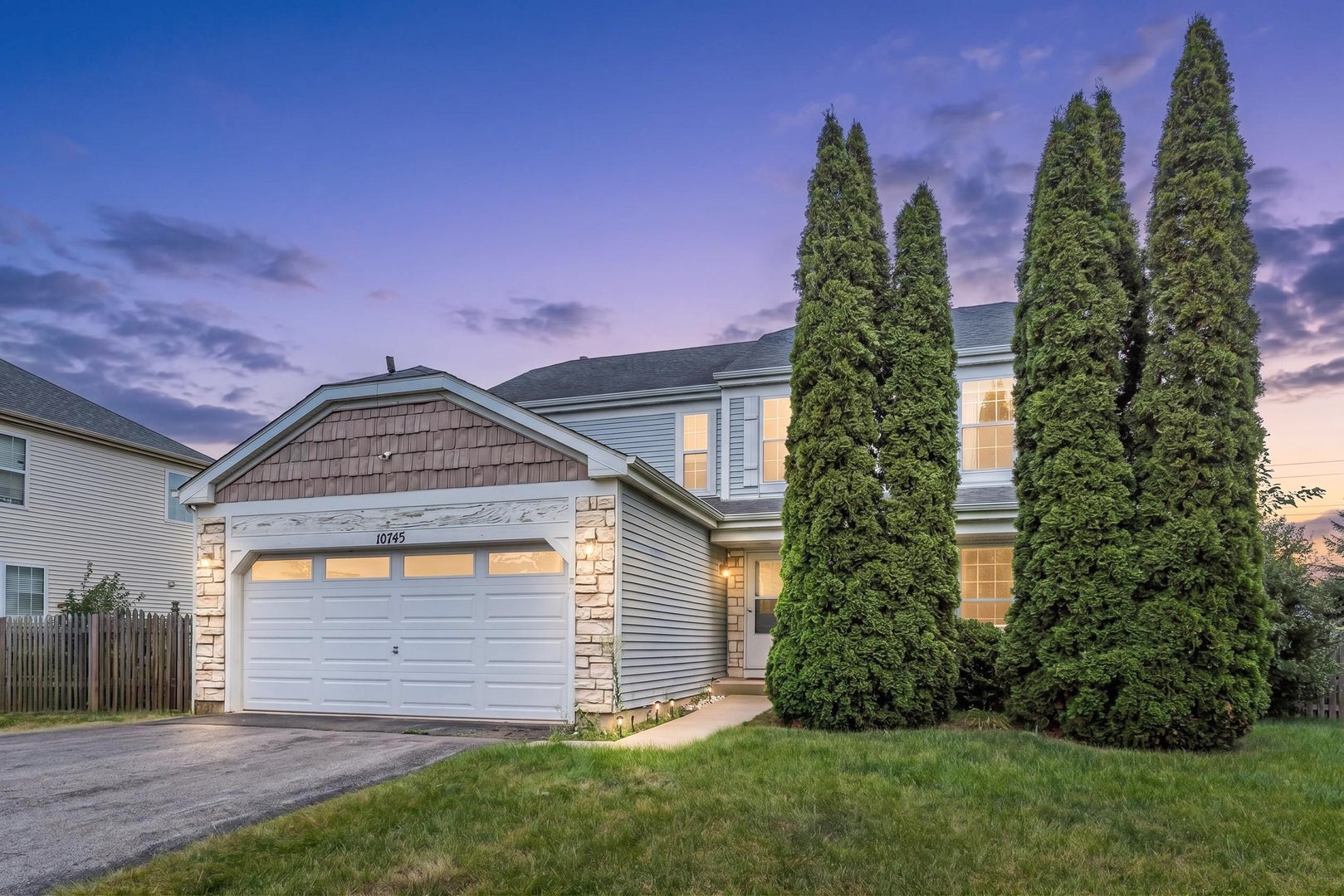 10745 Great Plaines Drive — photo