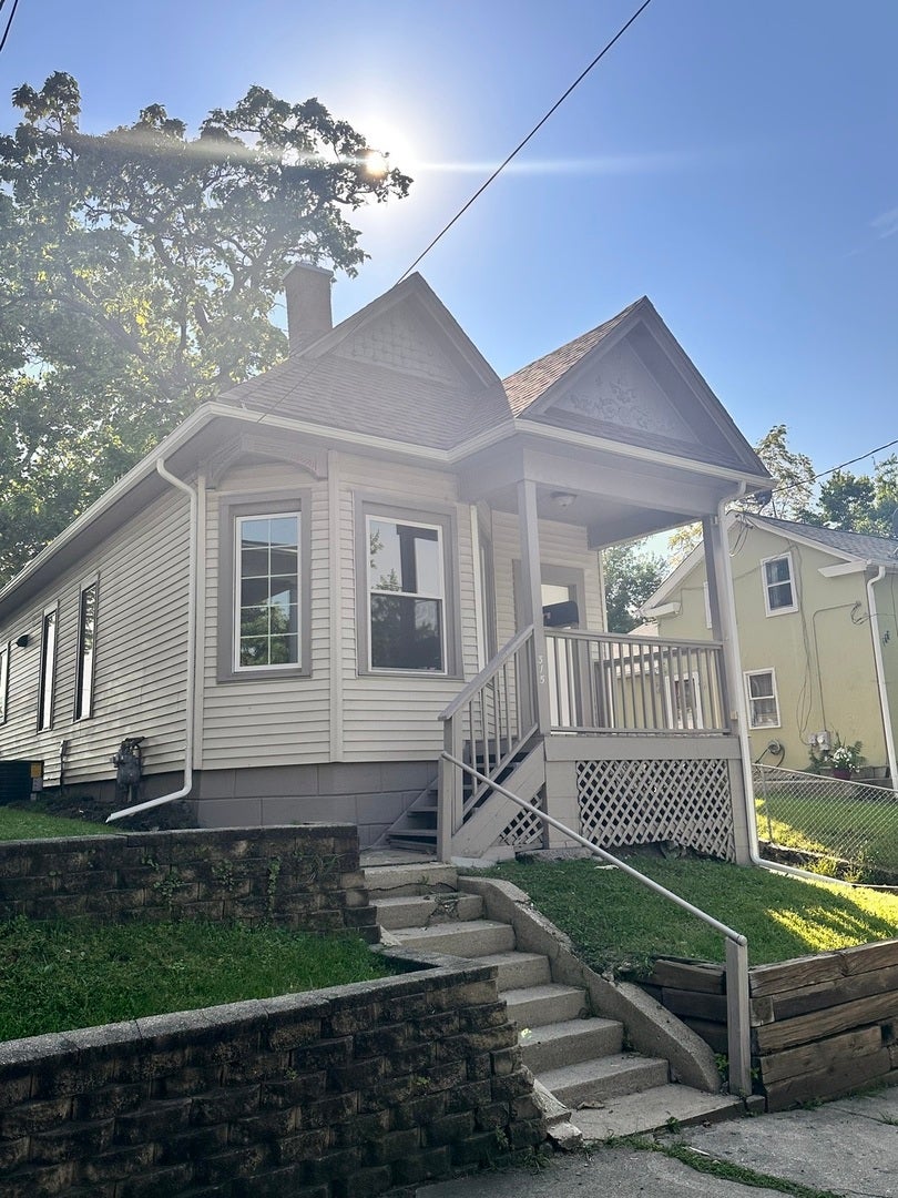 315 Flagg Street — photo