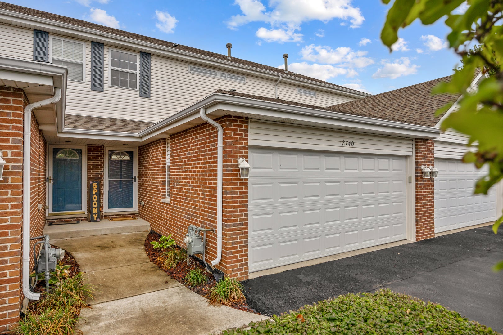 2740 Foxwood Drive 2740 — photo