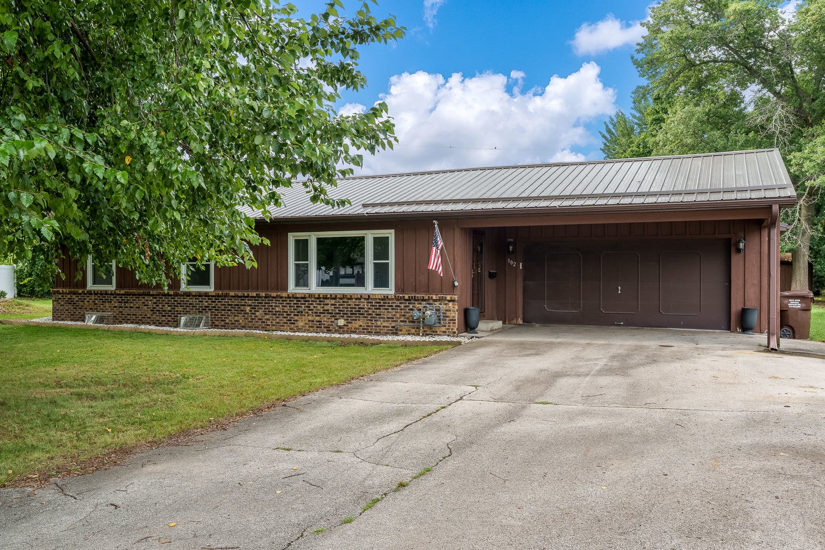 102 Bunn Drive — photo