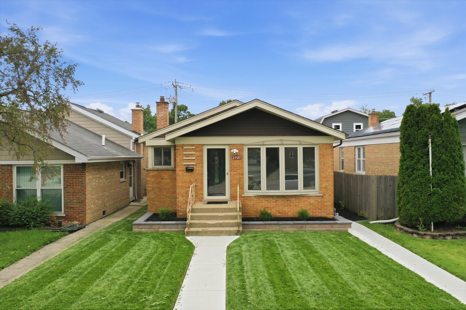 2905 W 102nd Place — photo