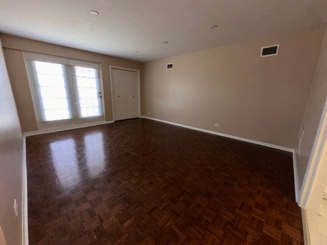 8701 S Mozart Avenue 3 — photo