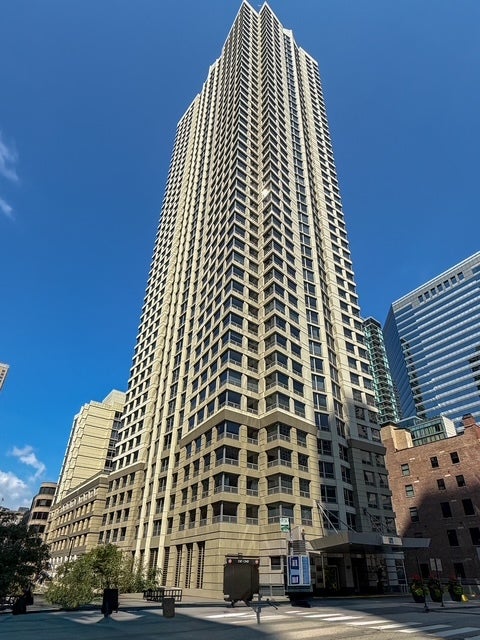 440 N Wabash Avenue 3406 — photo