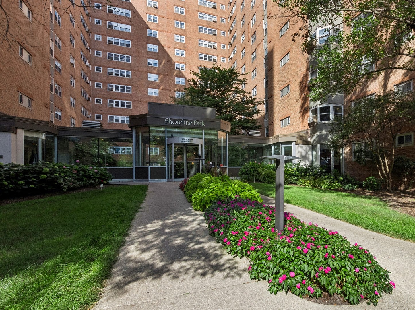4970 N Marine Drive 321 — photo