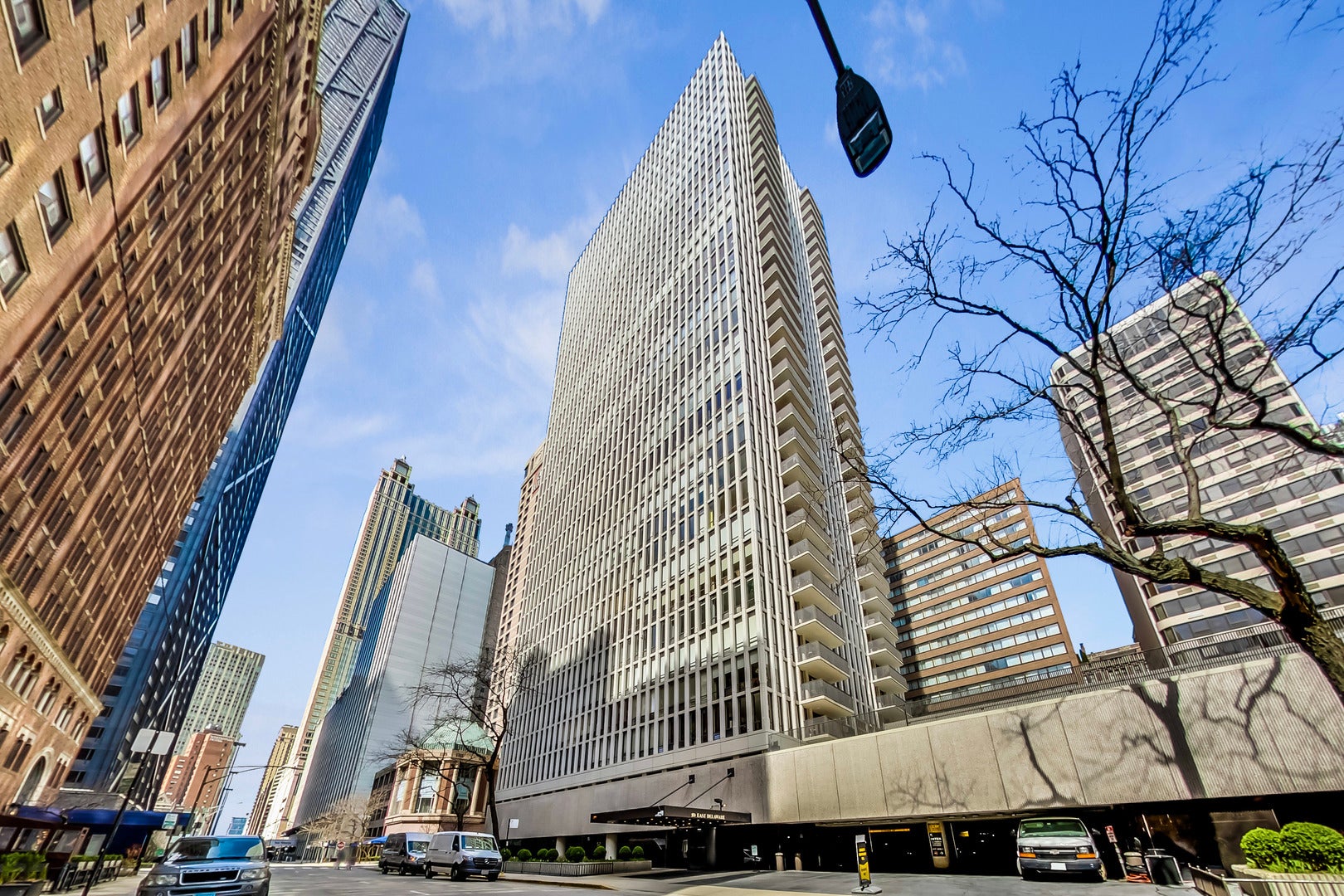 200 E Delaware Place 8C-9C — photo