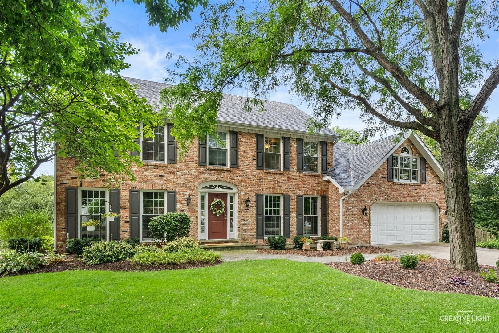 1143 Stuart Court — photo