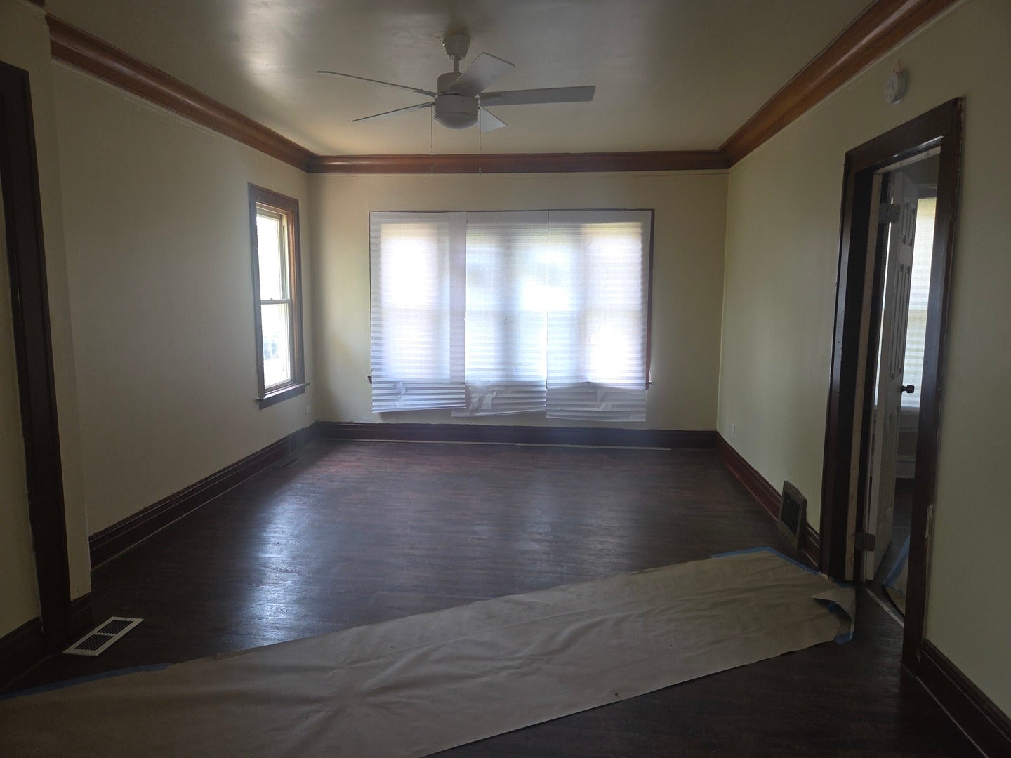 10507 S Lafayette Street — photo