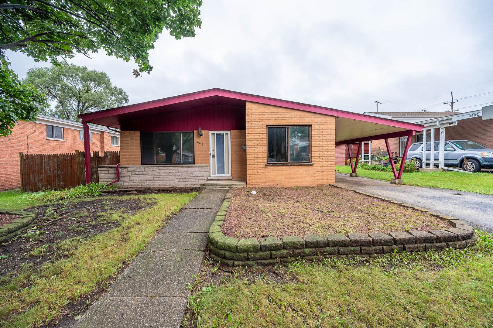 8410 W Bruce Drive — photo