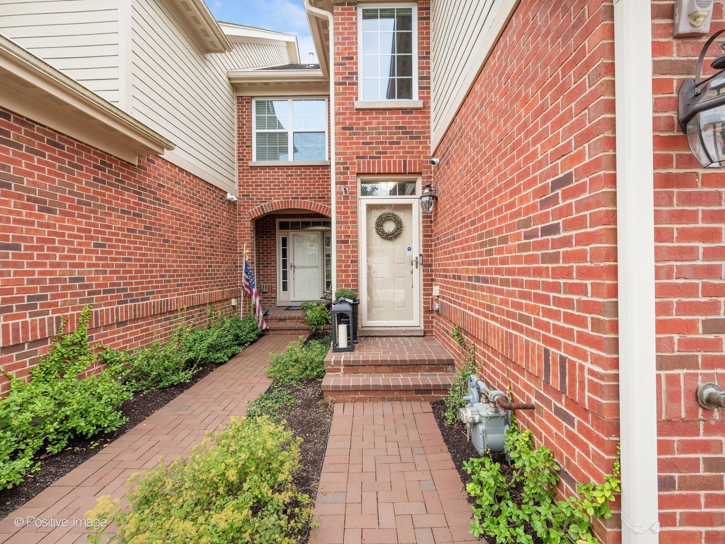 Home in Western Springs, IL 60558 — photo 2