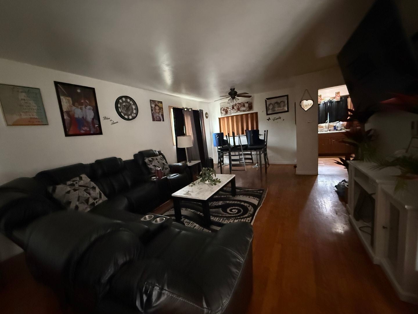 Home in Dolton, IL 60419 — photo 2