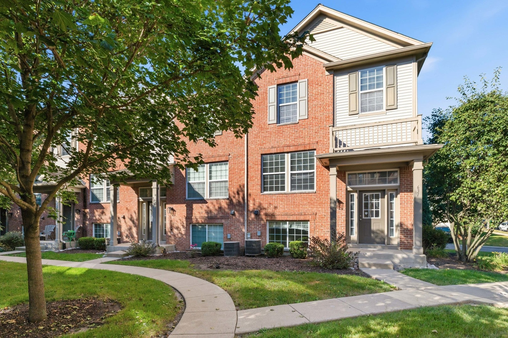 631 Conservatory Lane 544 — photo
