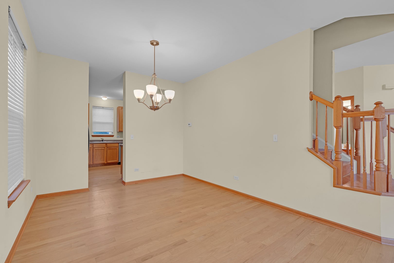 Home in Plainfield, IL 60586 — photo 3