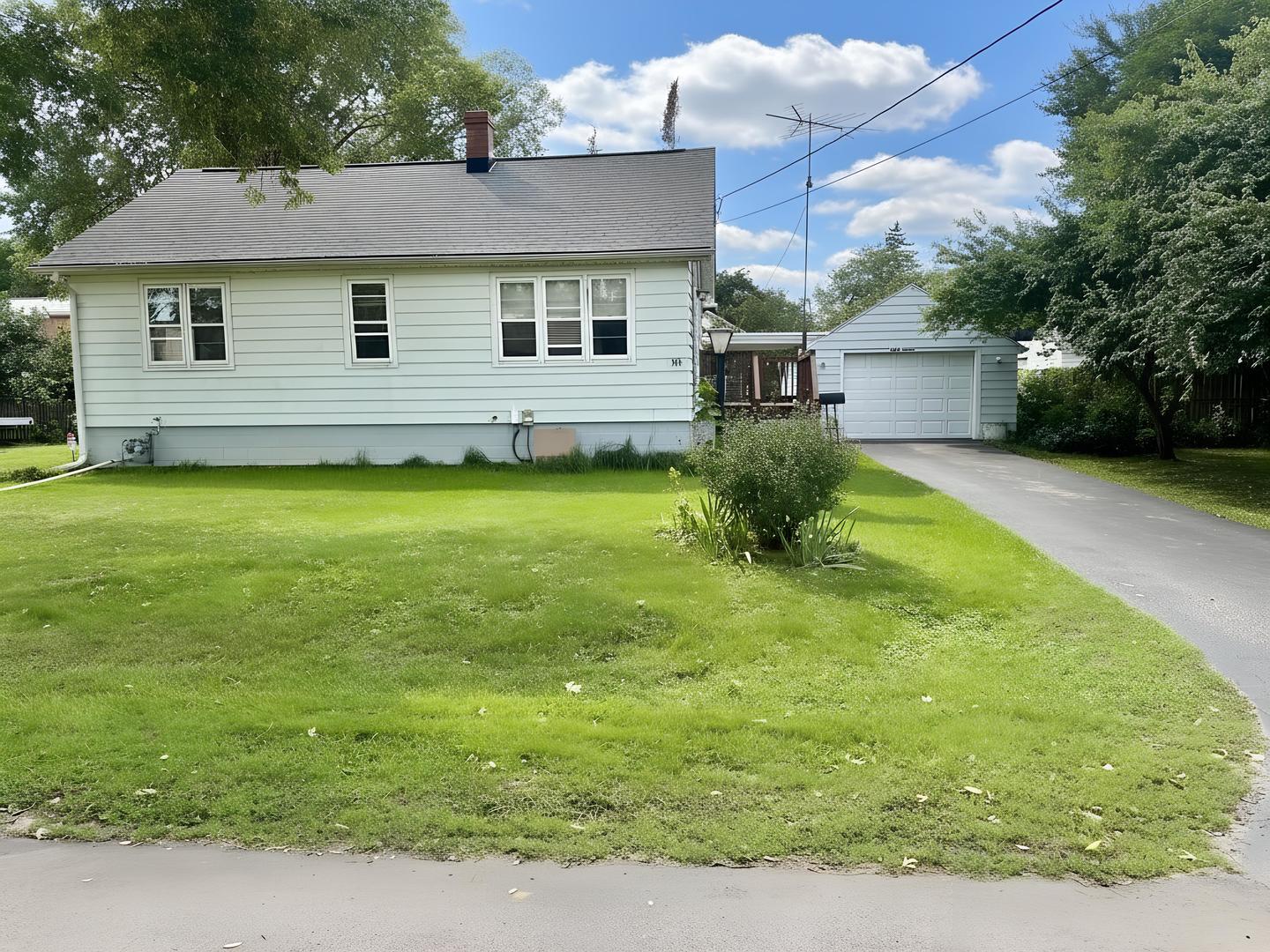 816 Mitchell Street — photo