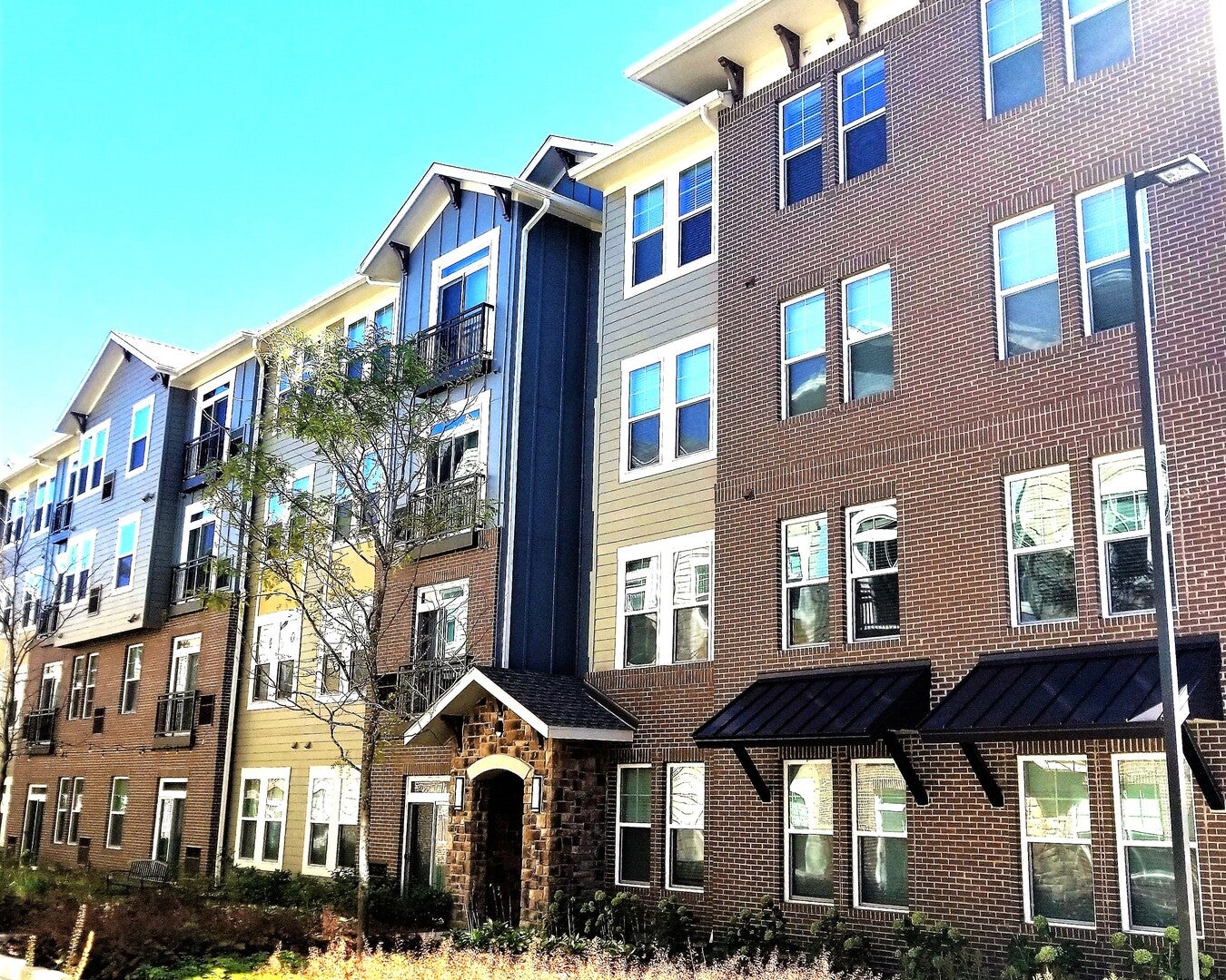 690 E Algonquin Road 3202 — photo