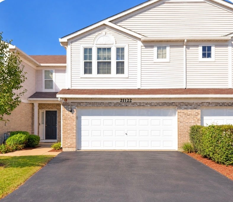 21122 Gray Hawk Drive — photo