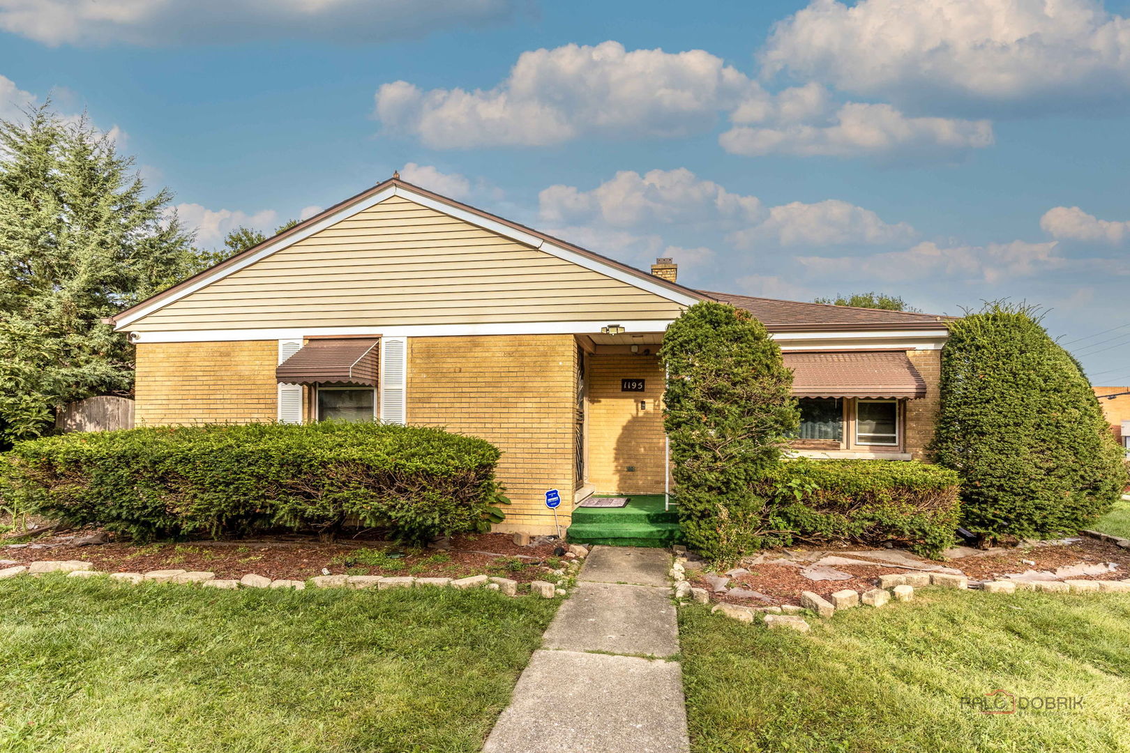 1195 Jeanette Street — photo