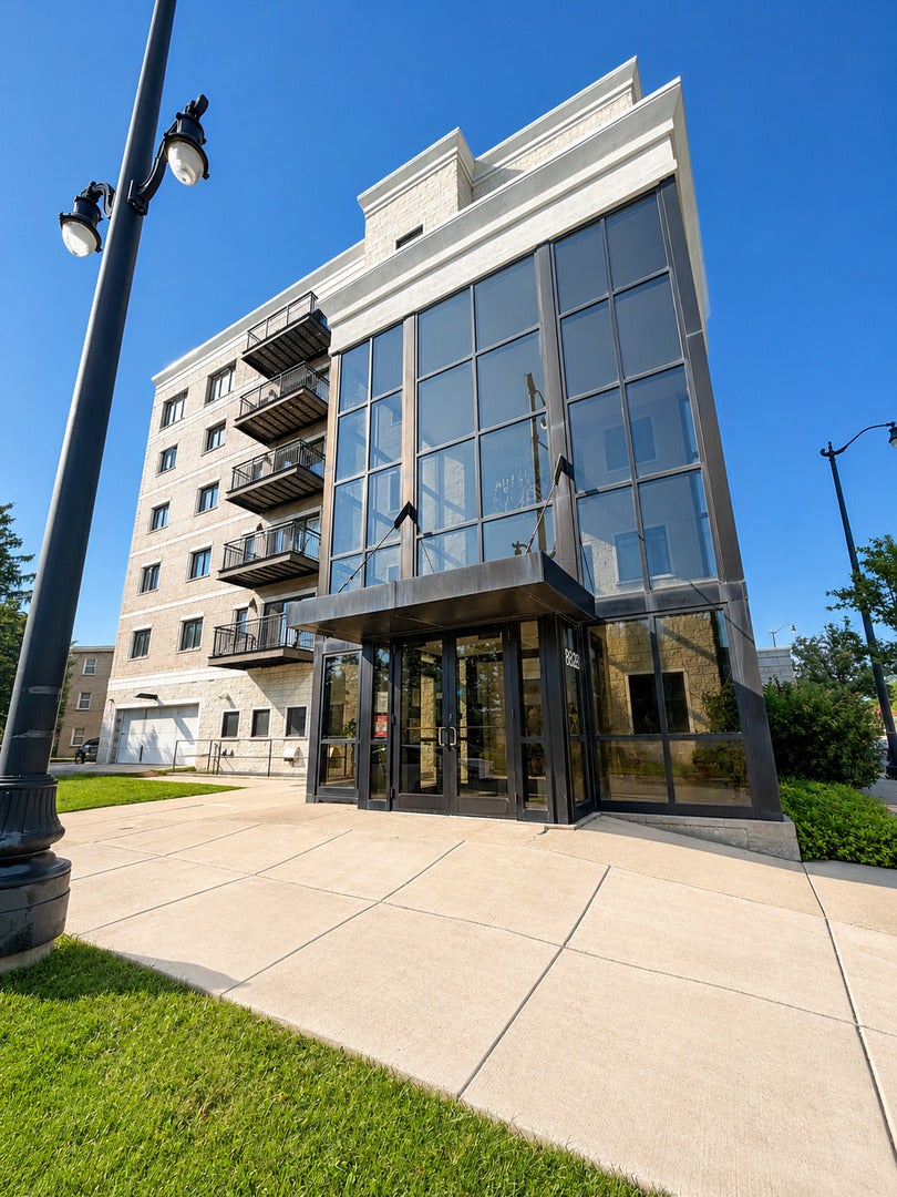 8828 Niles Center Road 301 — photo