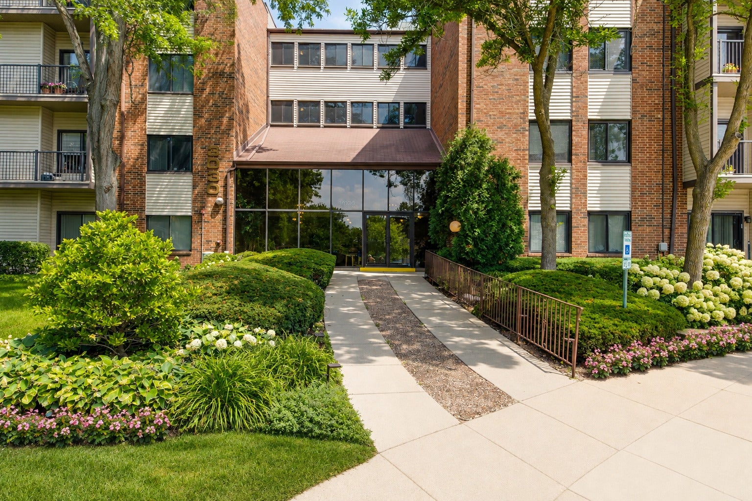 3030 Pheasant Creek Drive 405 — photo