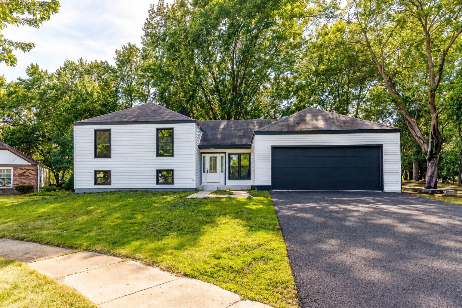 1482 Pebblestone Cove — photo