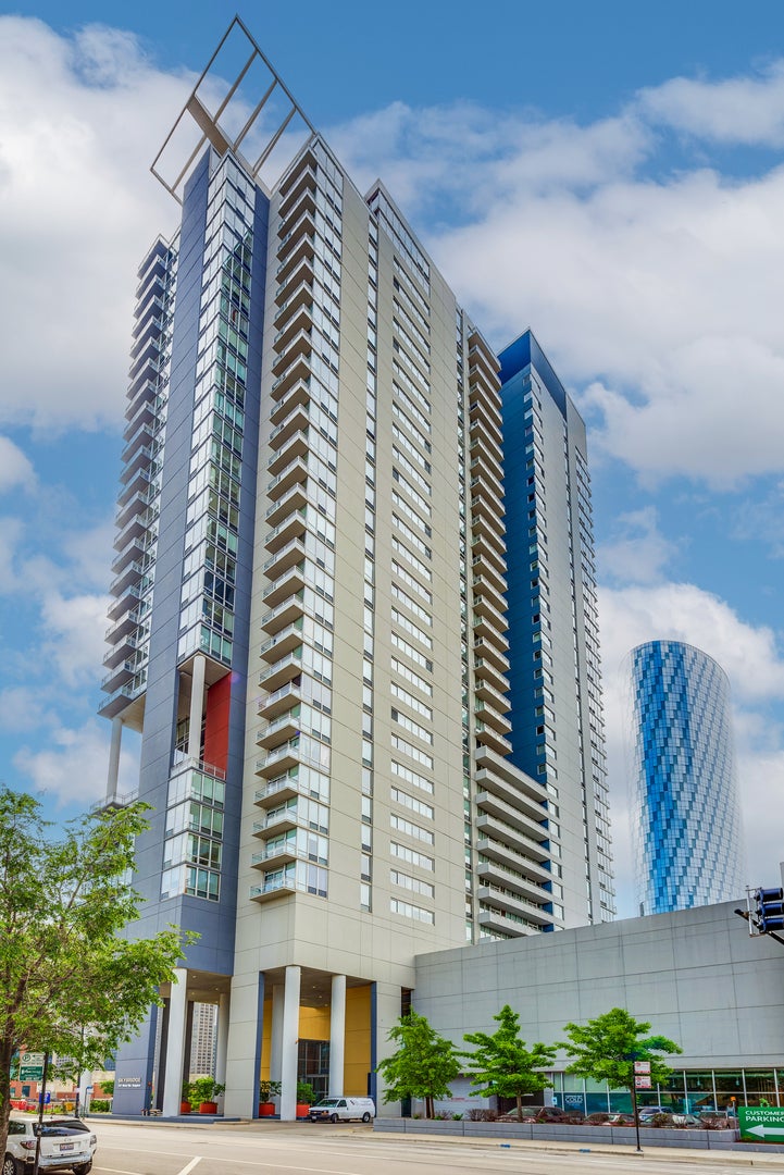 737 W Washington Boulevard 3608 — photo