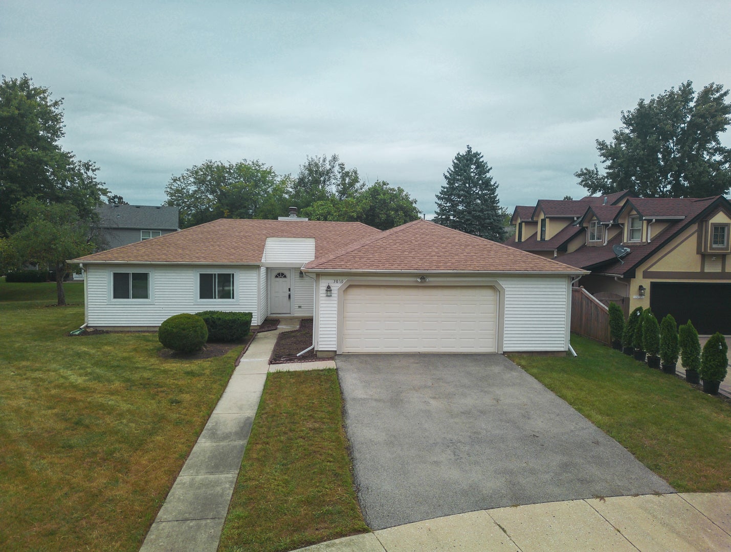 3010 Long Grove Court — photo