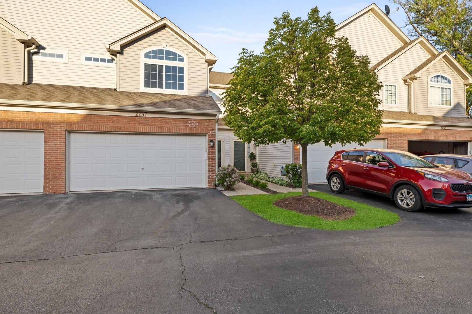2247 Stoughton Drive — photo