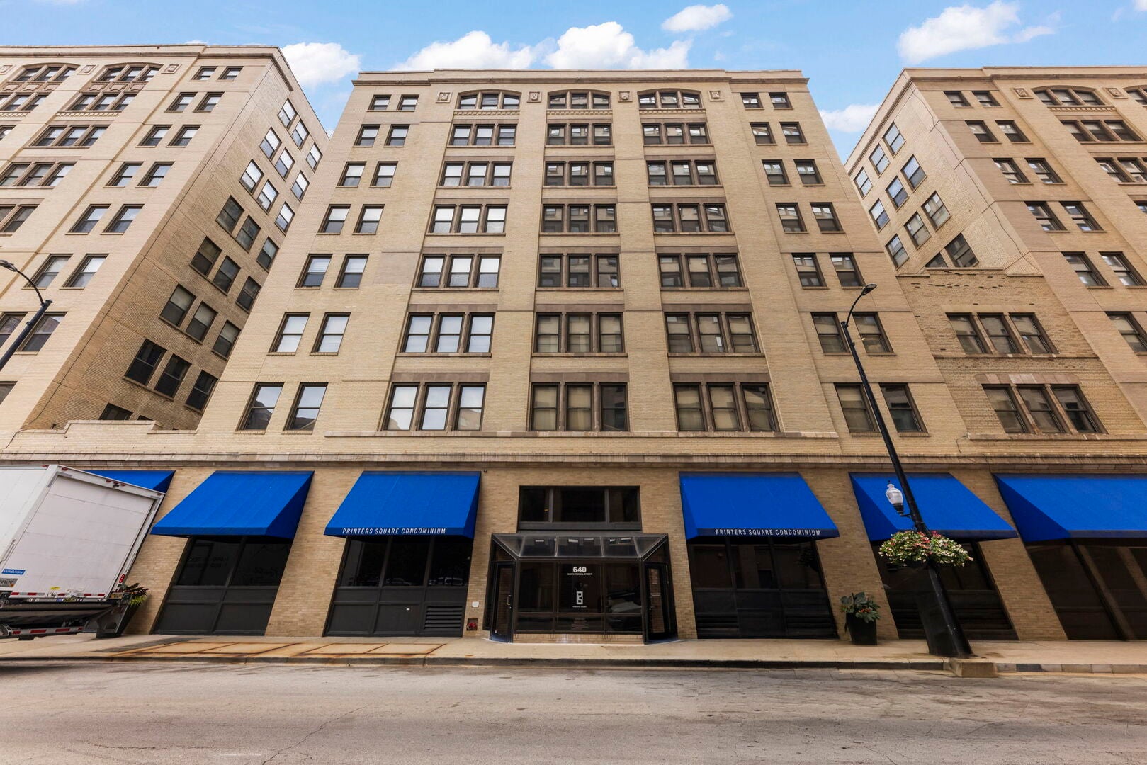 640 S Federal Street 802 — photo
