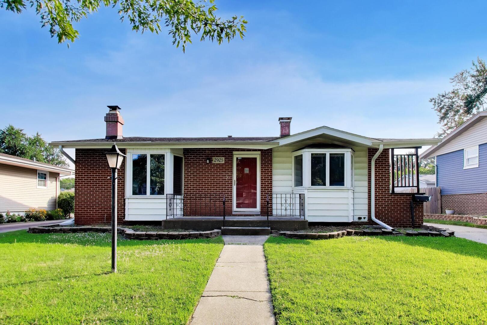 2925 E 188th Place — photo