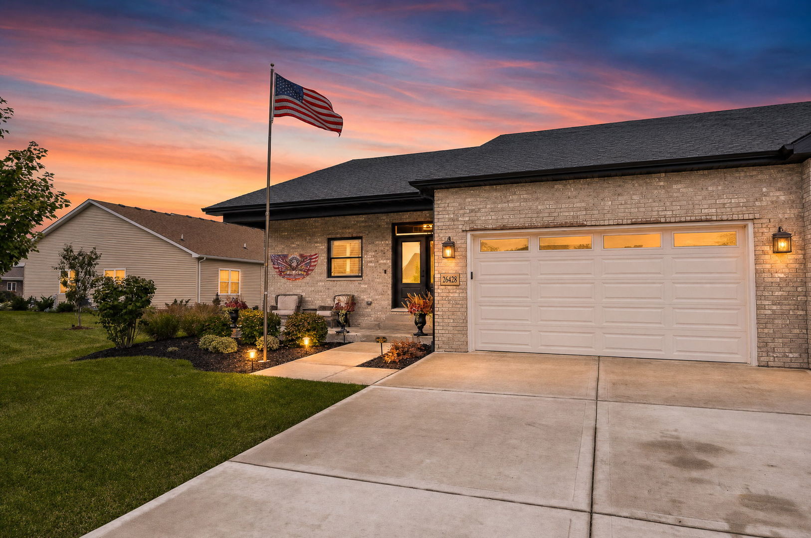 26428 W Stephanie Drive — photo