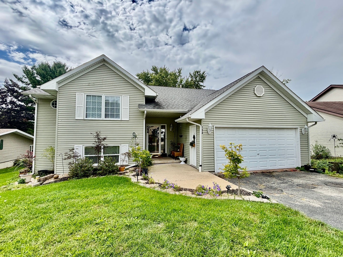 134 Valhalla Drive — photo