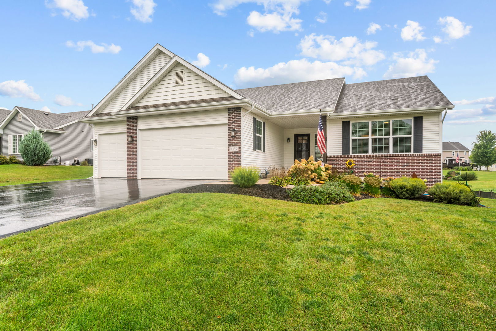 1339 Glacier Drive — photo