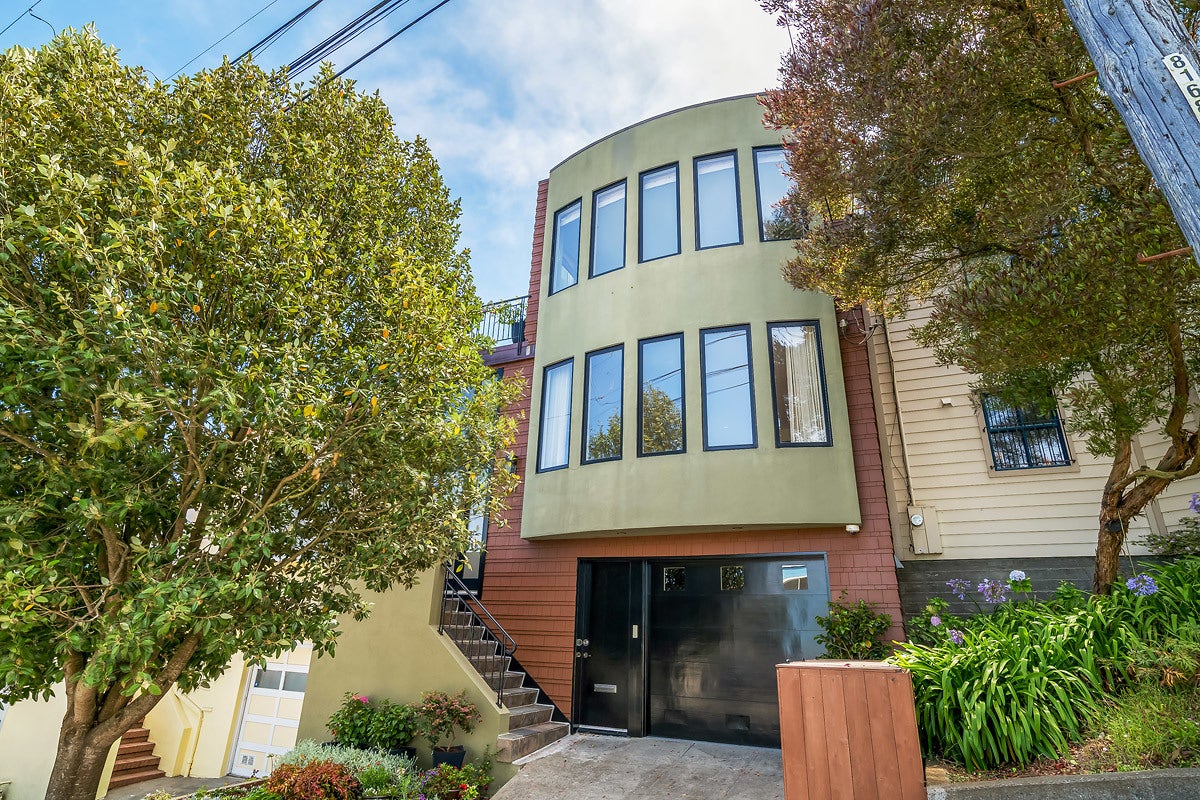 791 27th Street — photo