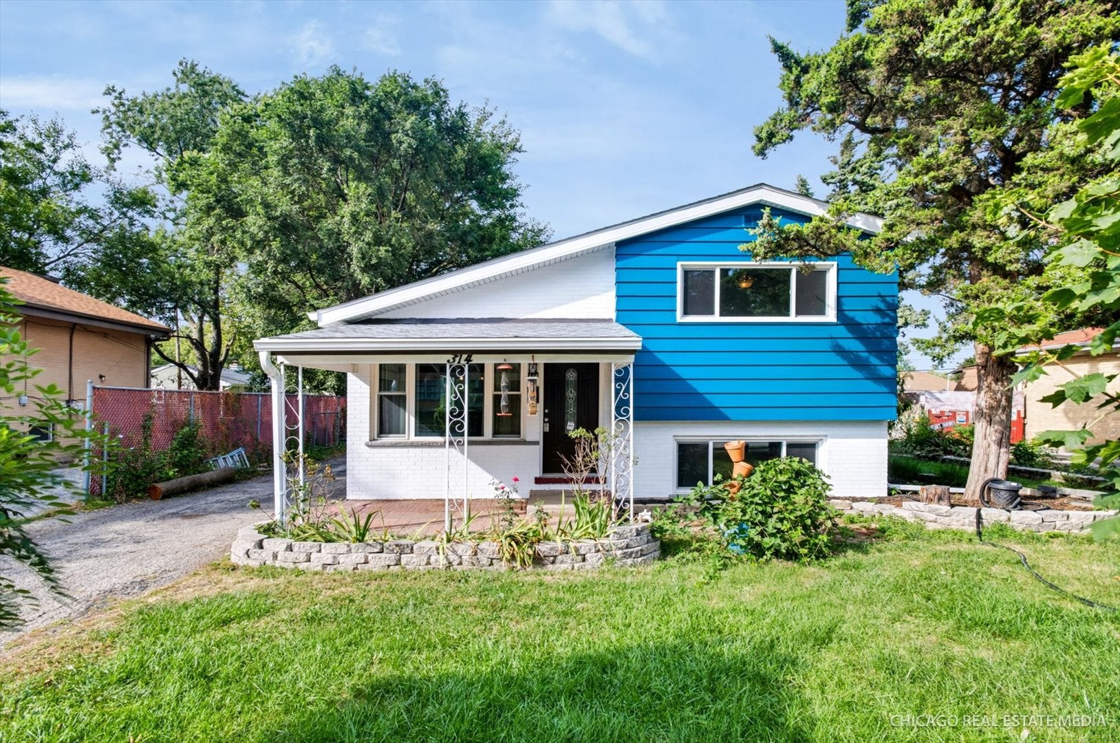 314 E Vermont Street — photo