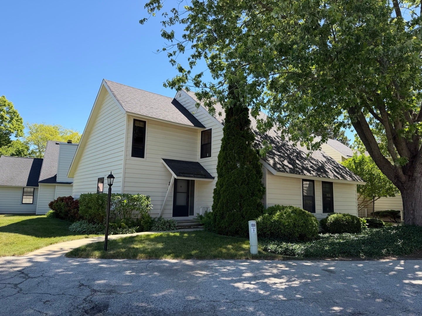 661 Mitchell Court 661 — photo