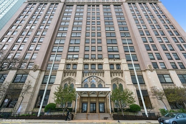 680 N Lake Shore Drive 711 — photo