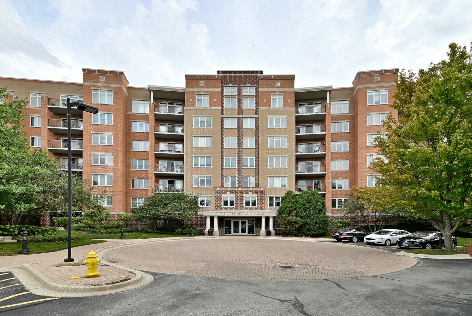 1 N Beacon Place 601 — photo