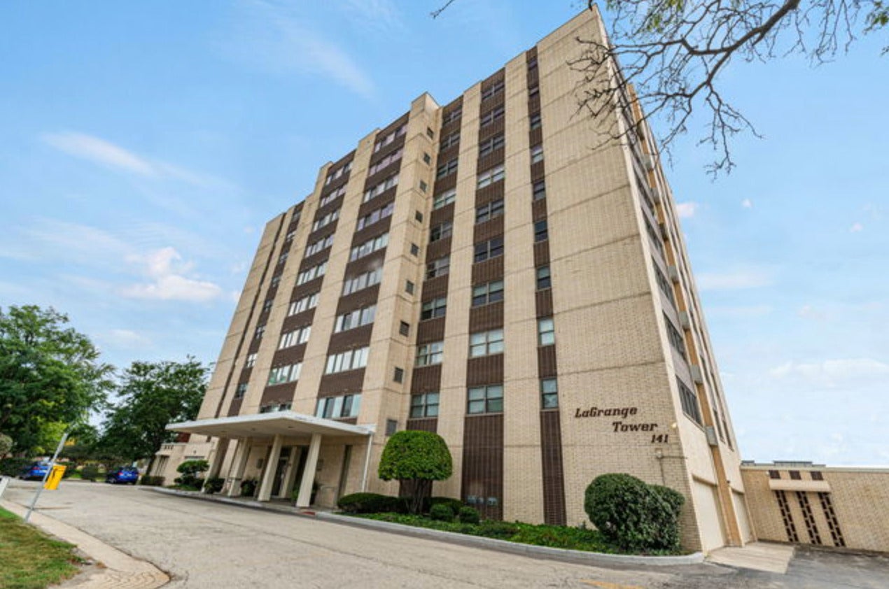 141 N la Grange Road 1003 — photo