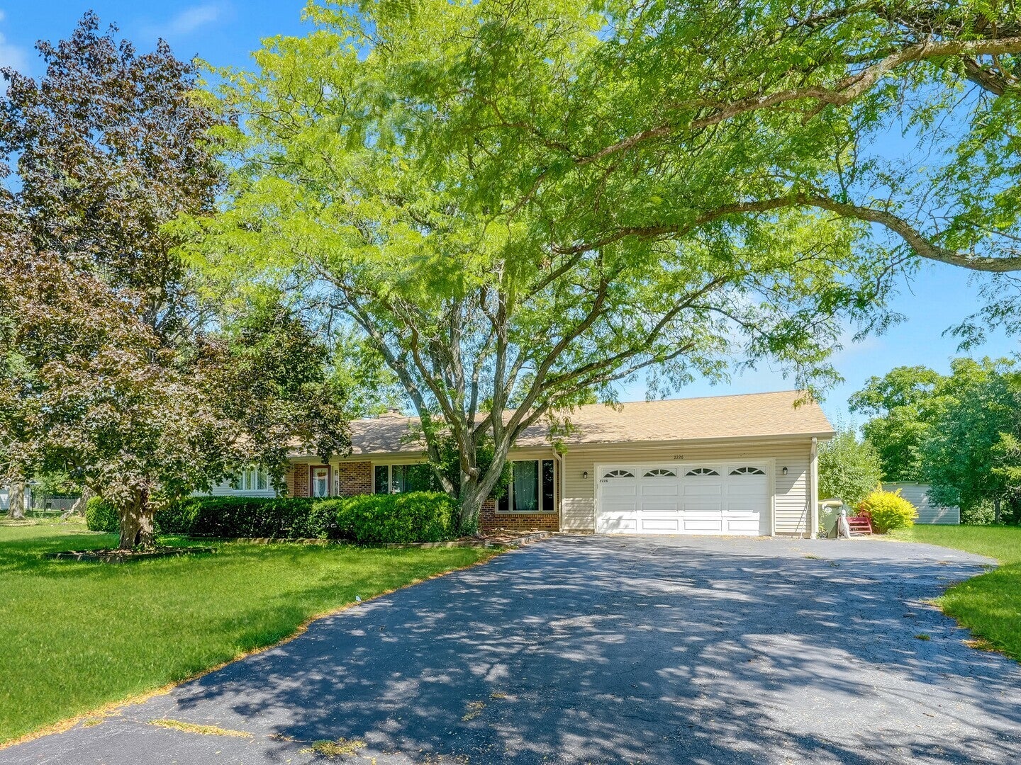 2226 Shannondale Road — photo