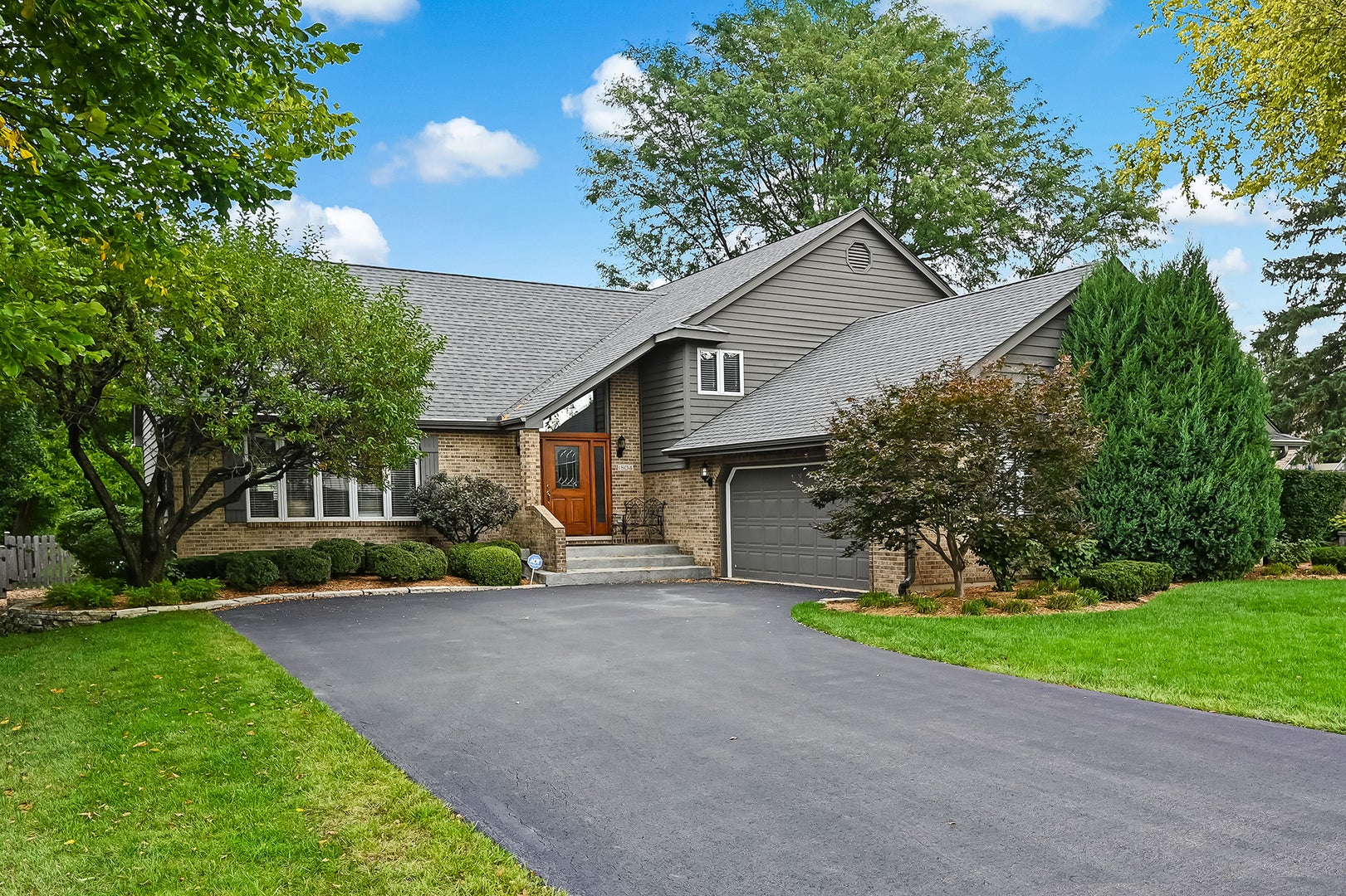 1804 Woodview Court — photo