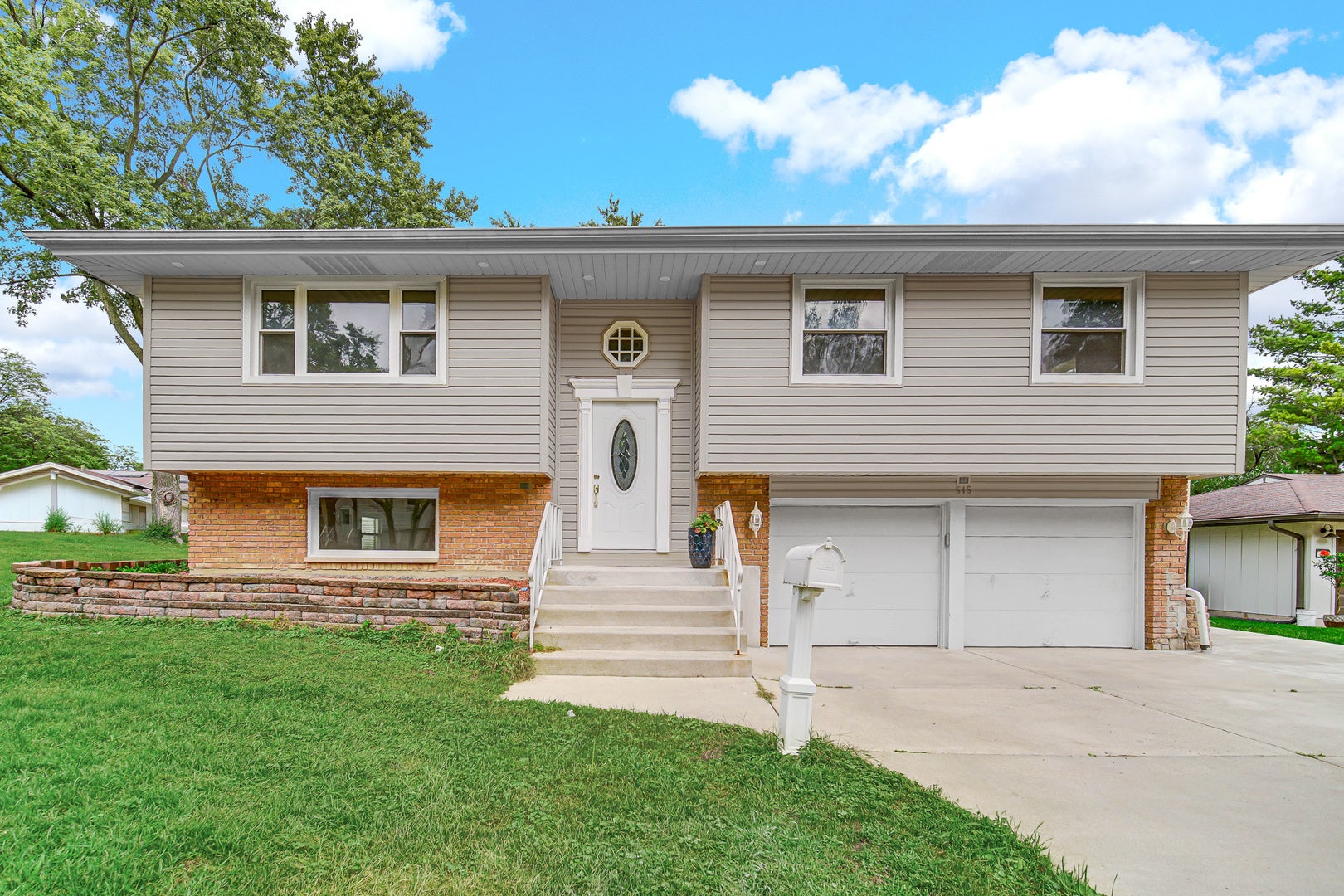 515 Falmouth Lane — photo