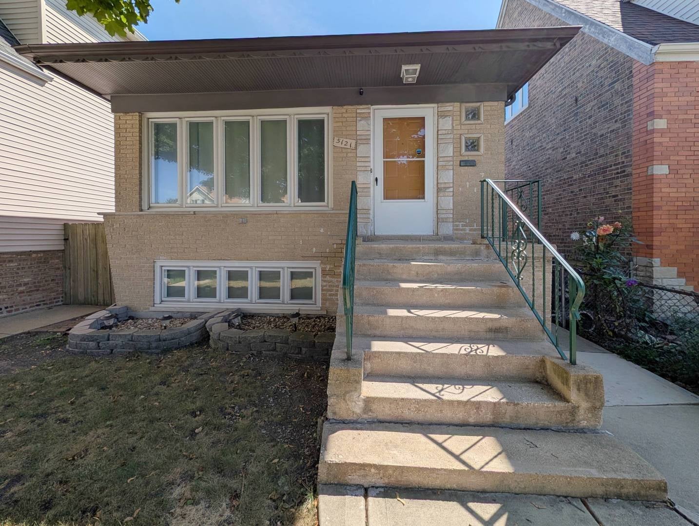 5121 S Tripp Avenue — photo