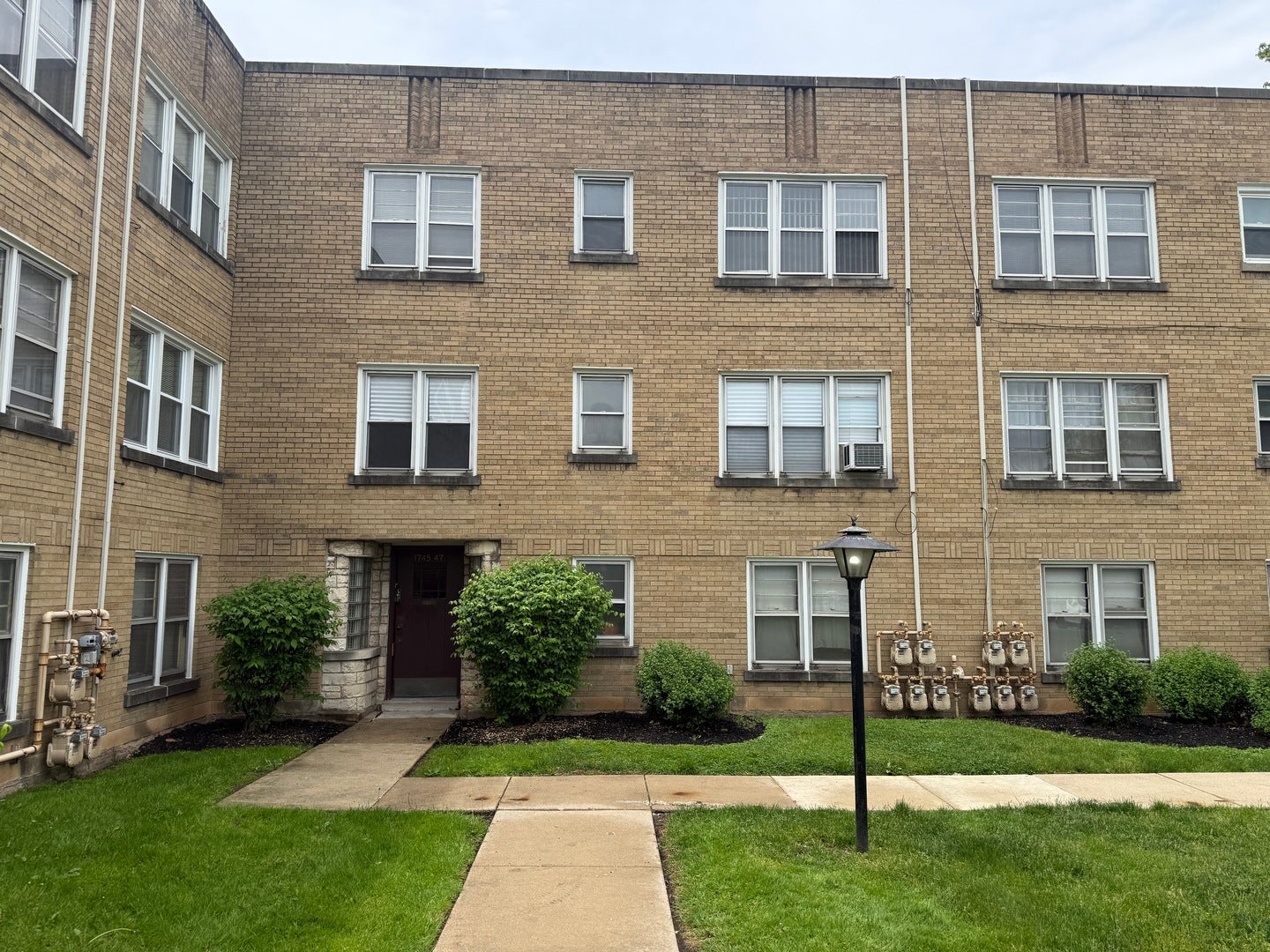 1747 W 95th Place 1 — photo