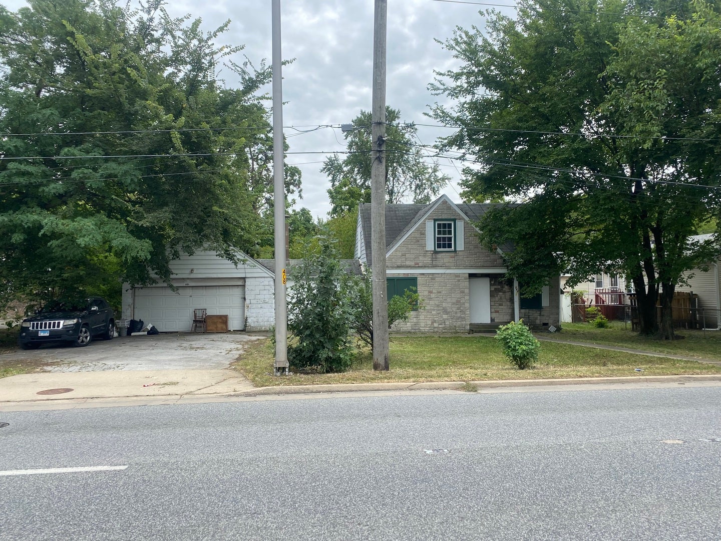 241 W Sibley Boulevard — photo