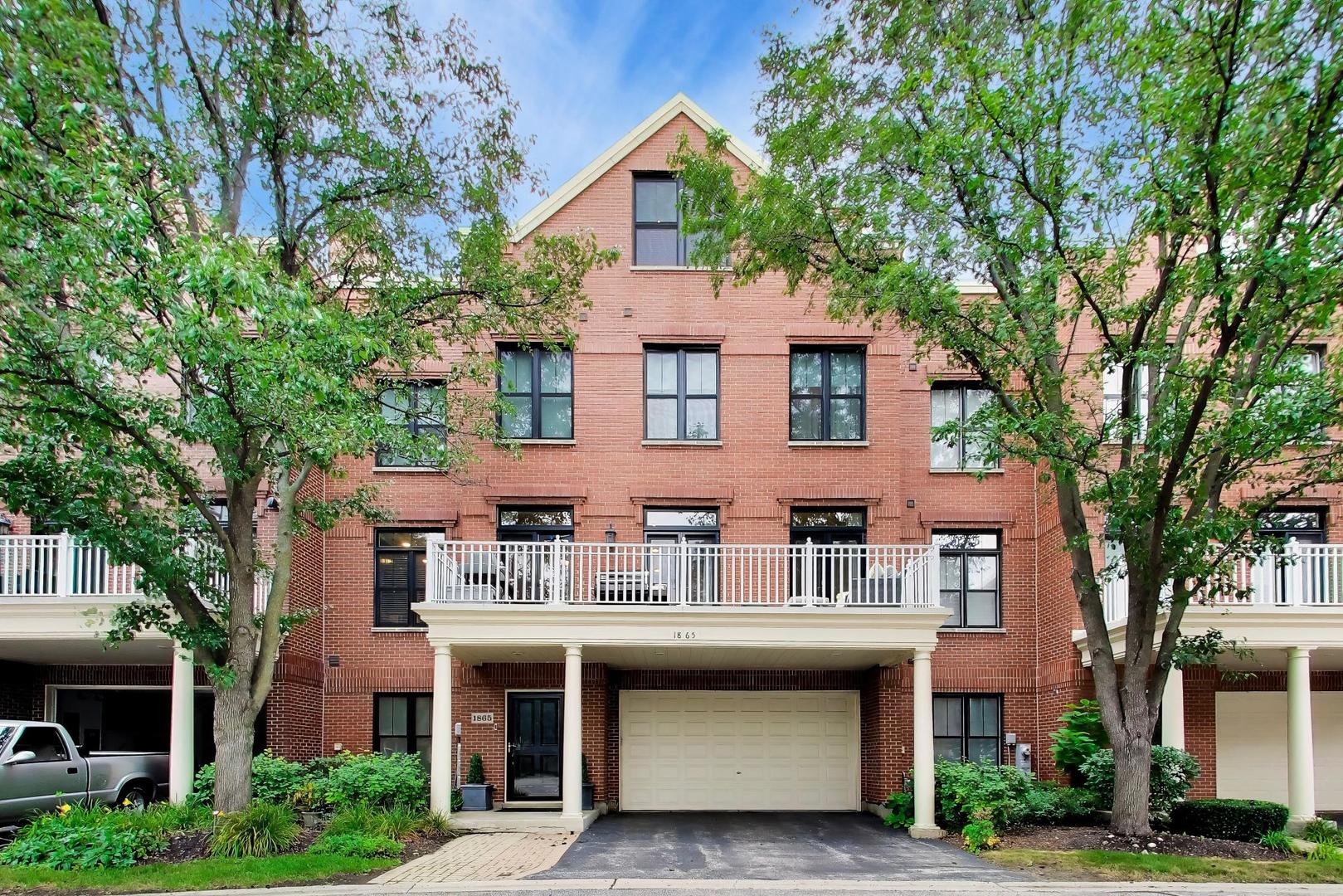 1865 Admiral Court 92 — photo
