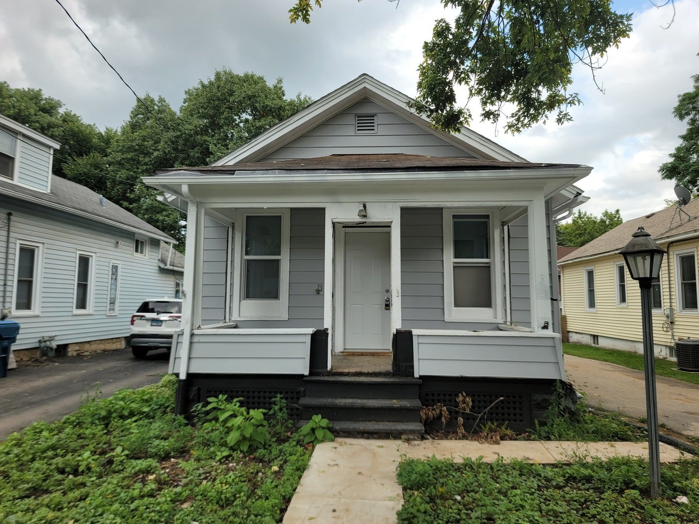 322 Hinman Street — photo