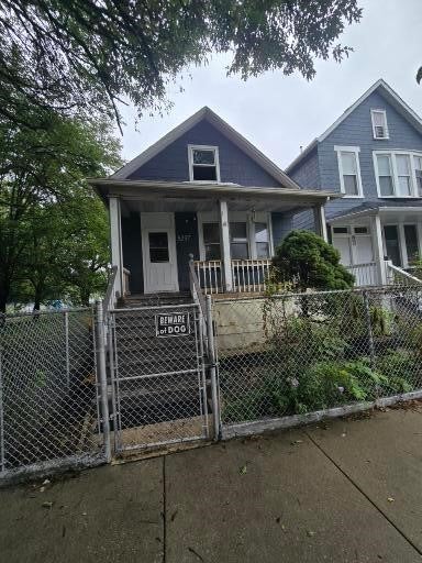 8237 S Burley Avenue — photo