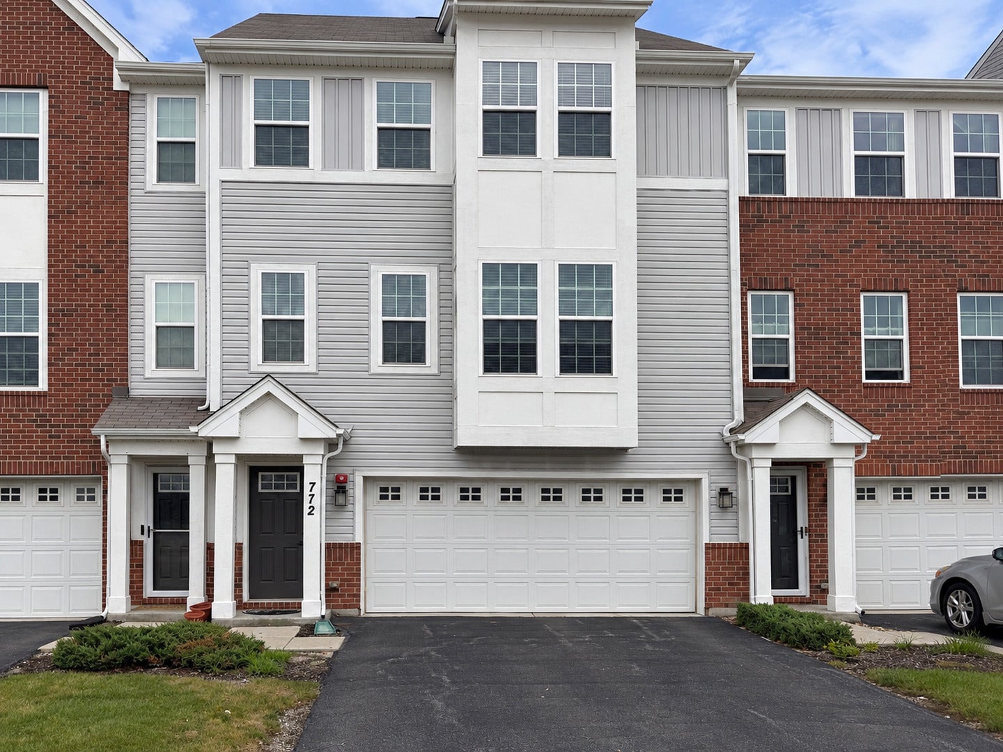 772 Weller Drive — photo
